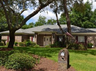 3065 Robledal Dr, Navarre, FL 32566