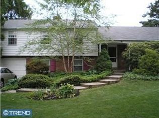 105 Kleyona Ave, Phoenixville, PA 19460