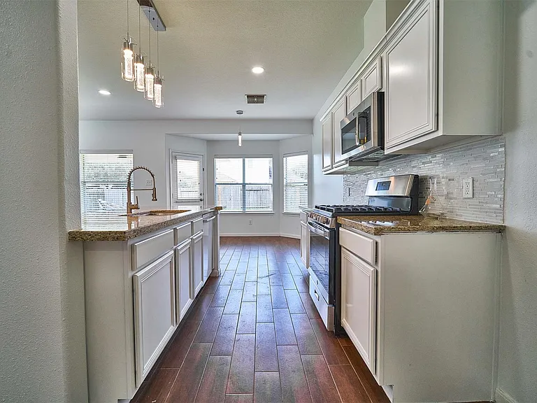14603 Gearen Ct — Photo 3
