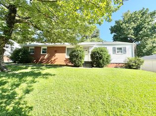 3808 Parkwood Dr, Greensboro, NC 27403