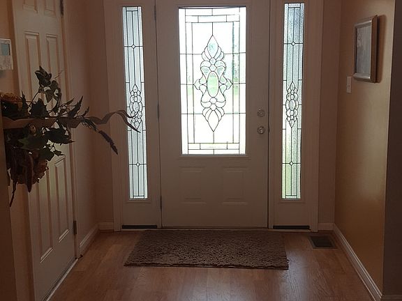 2nd image of 13038 Bessels Blvd