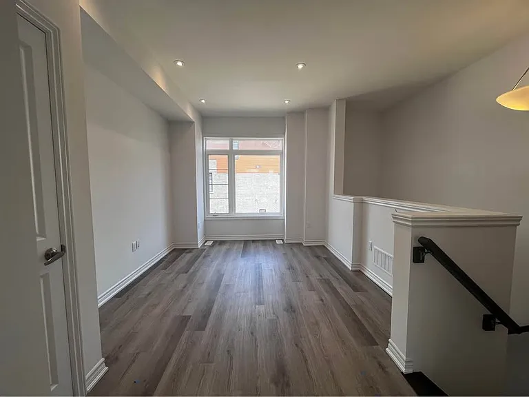 461 Blackburn Dr #39 — Photo 7