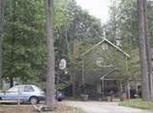 135 Shadow Moss Dr, Athens, GA 30605