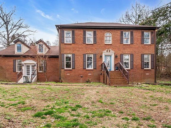 3rd image of 1108 Temple Ridge Ct