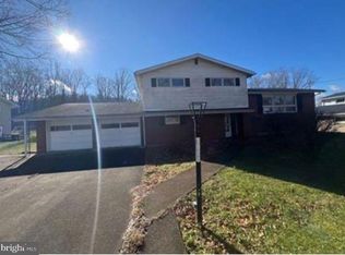 1080 Walnut Ave, Uniontown, PA 15401