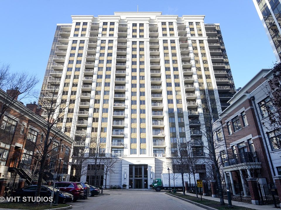 1st image of 1322 S Prairie Ave Unit 1401