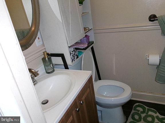 5th image of 5016 Cordelia Ave