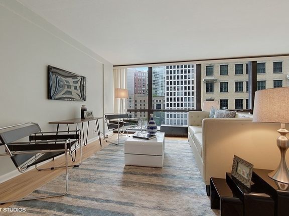 4th image of 900 N Lake Shore Dr APT 608