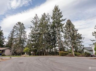 114 Ridgetop Pl, Sequim, WA 98382