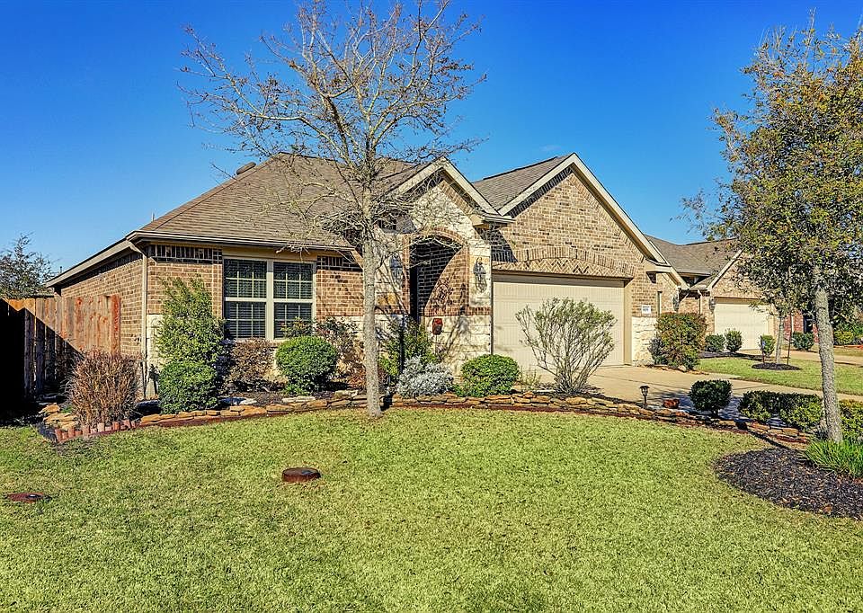 1st image of 6806 Linden Creek Ln