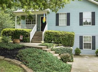 5622 N Hall Pl, Murrayville, GA 30564