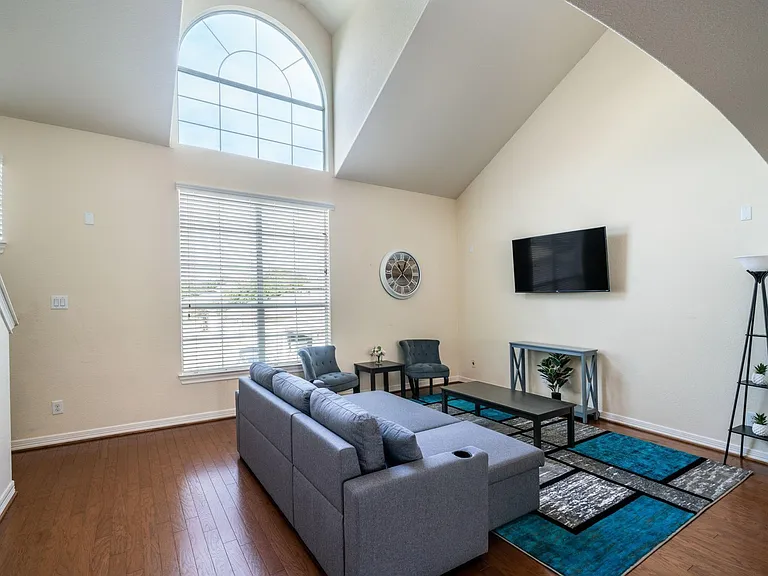 3210 Clearview Cir — Photo 10