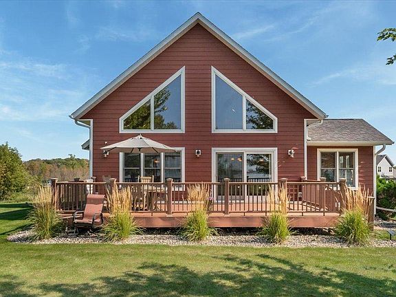 4th image of 30381 Wildwood Rd