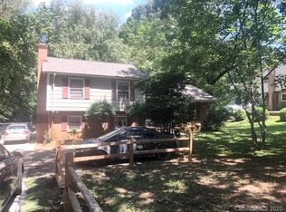 665 Archdale Dr, Charlotte, NC 28217