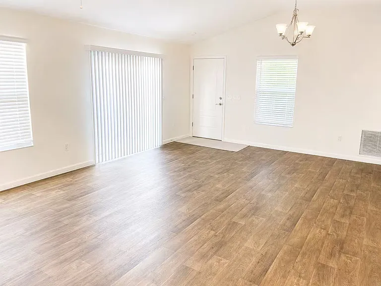 691 Branham St — Photo 7