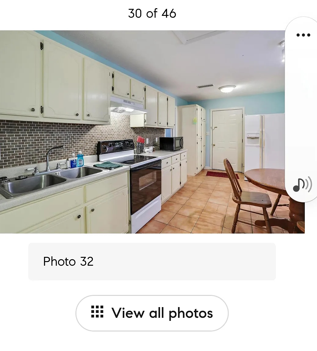 3 bed, 1200 sqft, $1,400 — Photo 1