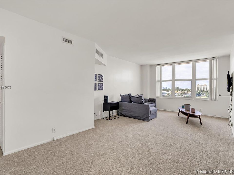 1st image of 4747 Collins Ave APT 503