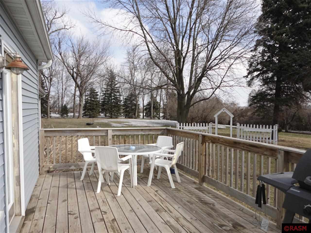 11105 110th Ave, Madelia, MN 56062 Zillow