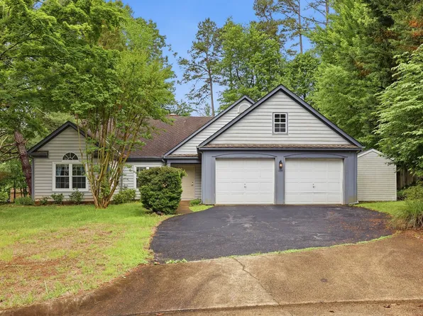 1634 Brightfield Pl, Charlottesville, VA 22901