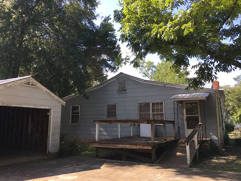 804 Woodrow St — Photo 5