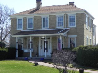 5339 W Cold Spring Rd, Greenfield, WI 53220