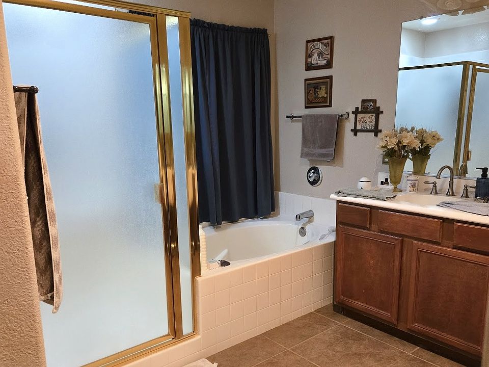 2nd image of 12774 High Vista St