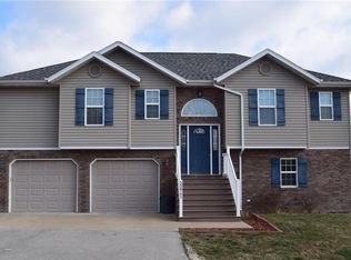 22961 Revelation Rd, Waynesville, MO 65583