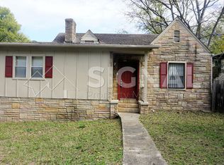 601 8th St, Midfield, AL 35228