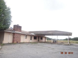 2426 Lucknow Rd, Bishopville, SC 29010