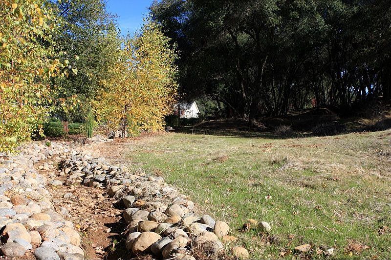 1st image of 316 Mill Creek Cir
