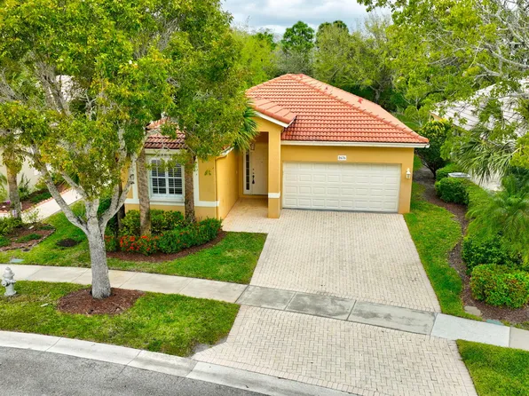 2676 Clipper Circle, West Palm Beach, FL 33411