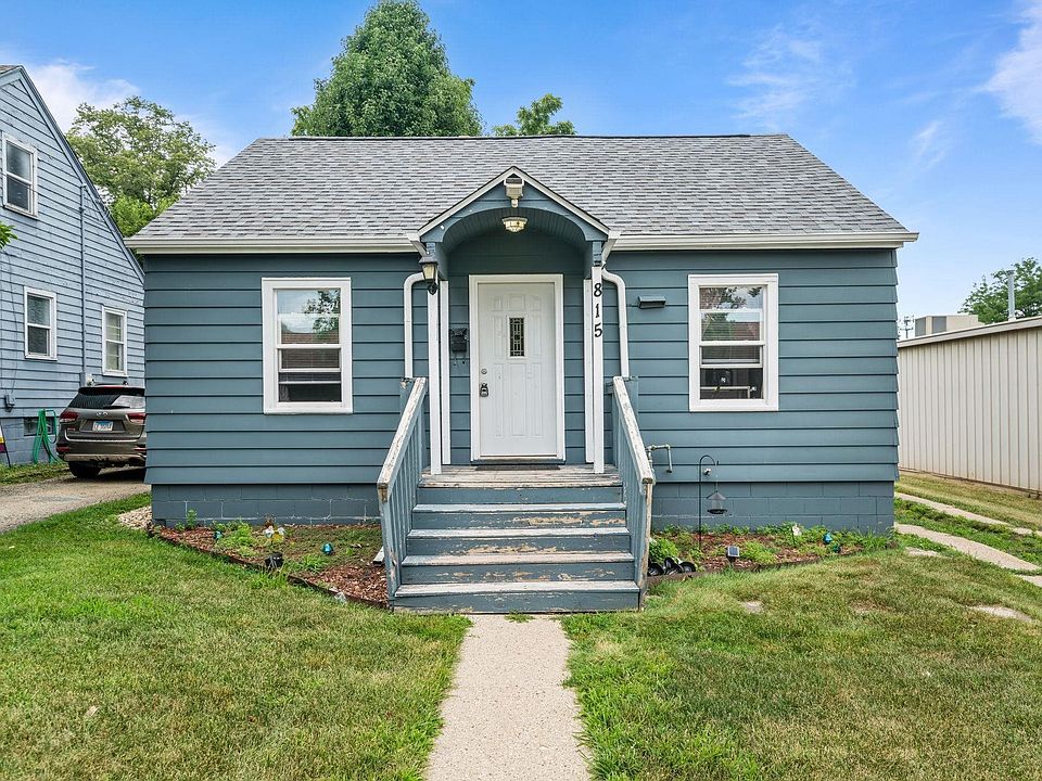 1st image of 815 20th St
