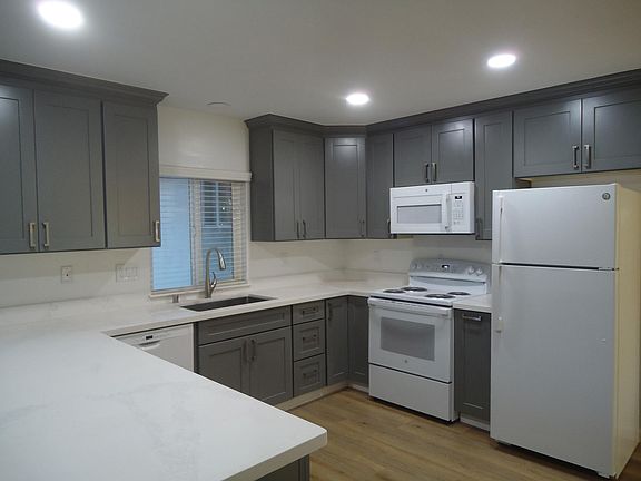 5th image of 4388 Lynfield Ln