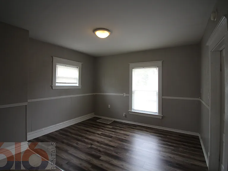 948 Park St SW #2 — Photo 4
