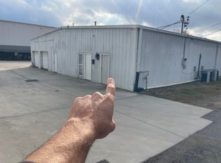 4230 Westcap Rd E OFFICE 1, Whites Creek, TN 37189