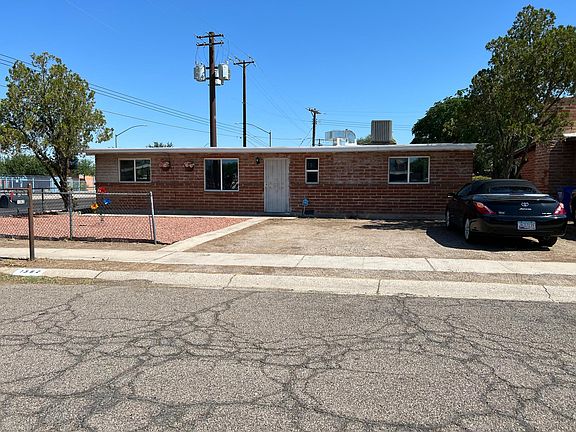 2nd image of 1362 W Thurber Pl