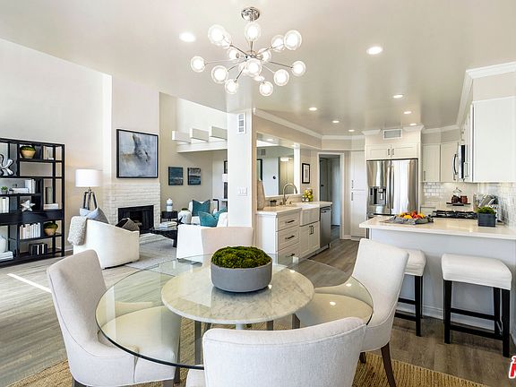 2nd image of 2677 Centinela Ave Unit 402
