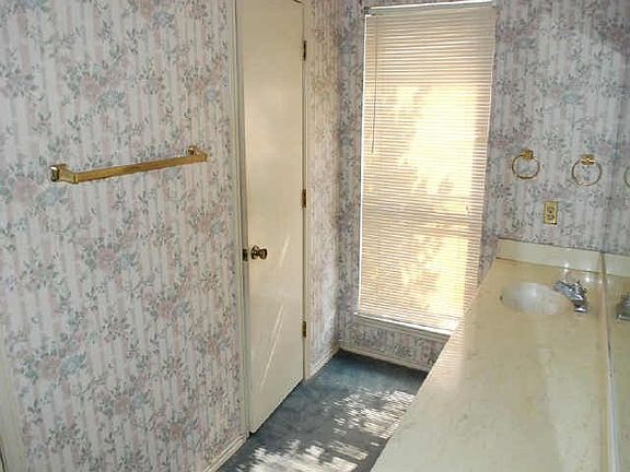 3rd image of 4509 Quail Hollow Ct