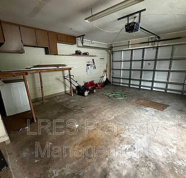 2719 Merrie Oaks Rd — Photo 40
