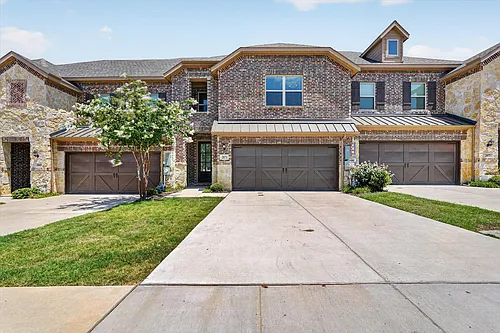2873 Creekway Dr Photo 1
