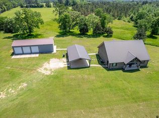 13043 County Road 4182 W, Henderson, TX