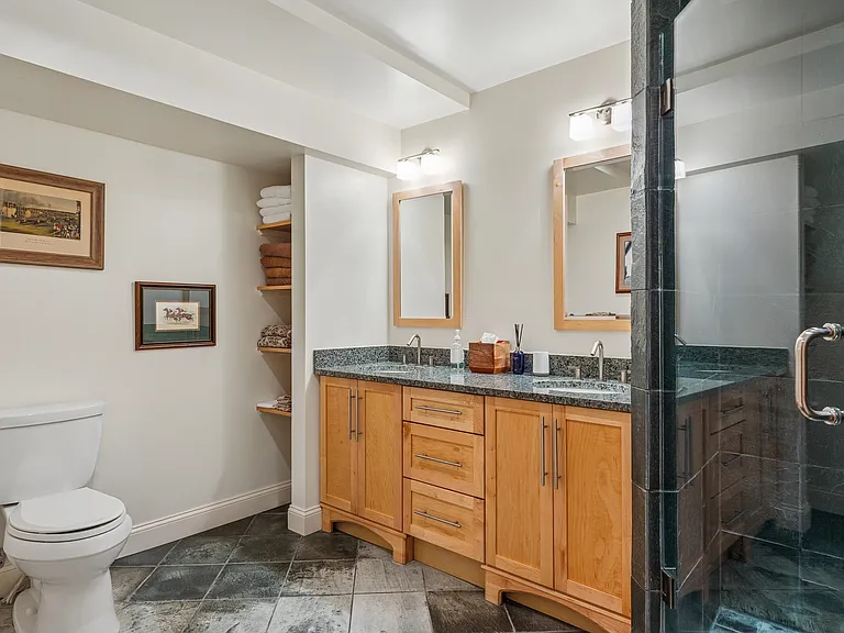3581 Noyac Rd — Photo 17