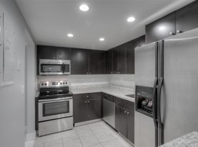 303 Racquet Club Rd, Fort Lauderdale, FL