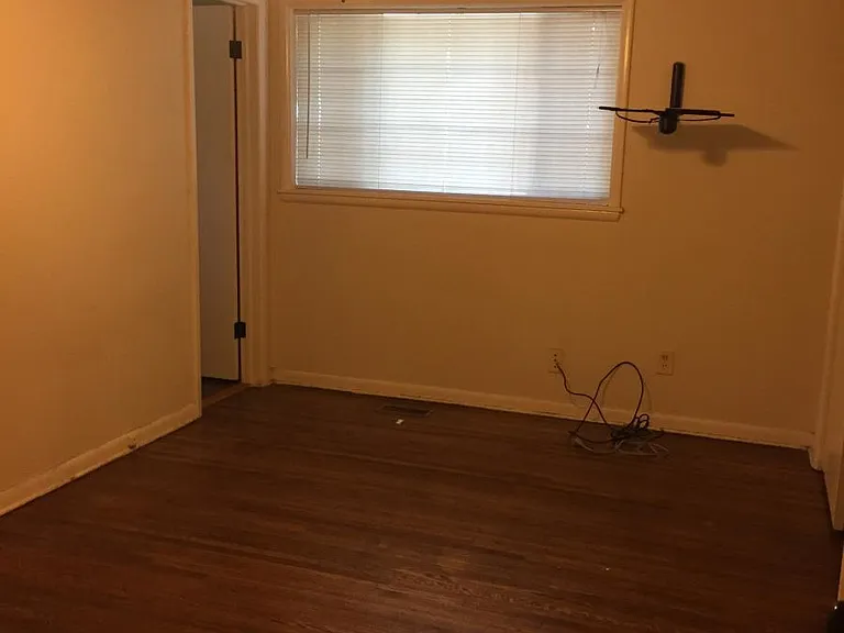 7443 E 30th Pl — Photo 12