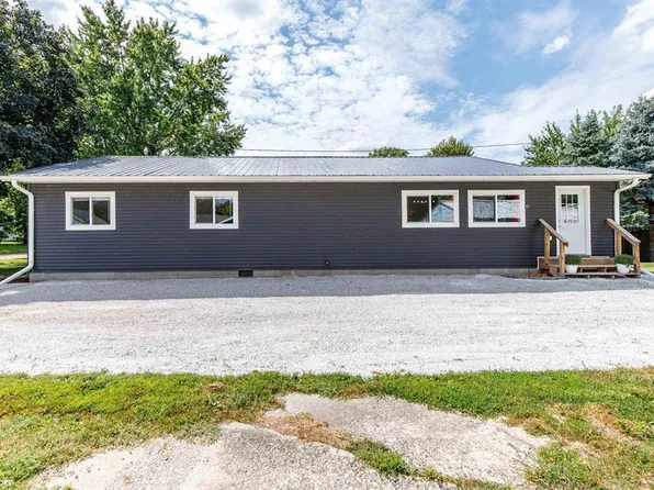 204 E McKinley St, Jefferson, IA 50129