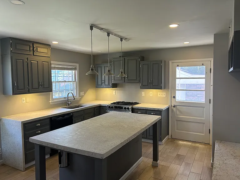 3010 Taylorsville Rd — Photo 1