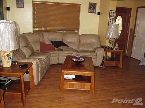 3rd image of 3306 W Pearl Ave