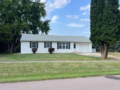 328 W Market St, Rock City, IL, 61070