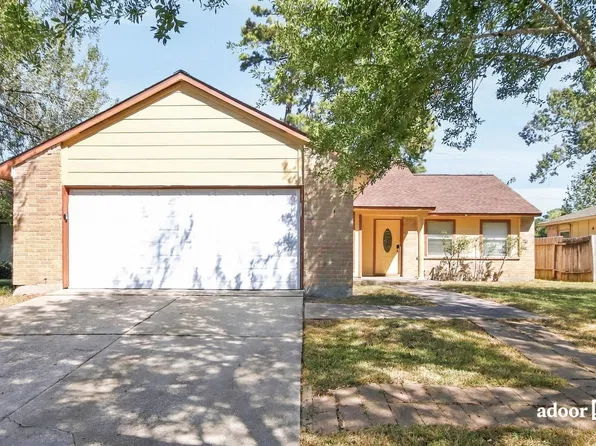 22838 Millgate Dr, Spring, TX 77373