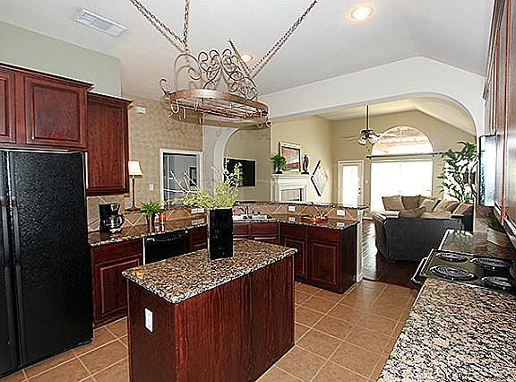 3rd image of 9125 Crandall Dr